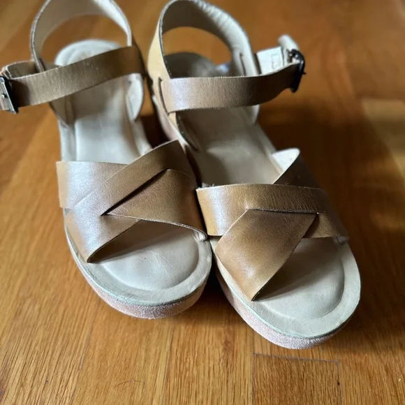 Kork-Ease Shoes Korkease Tan Sandals Comfortable Summer
